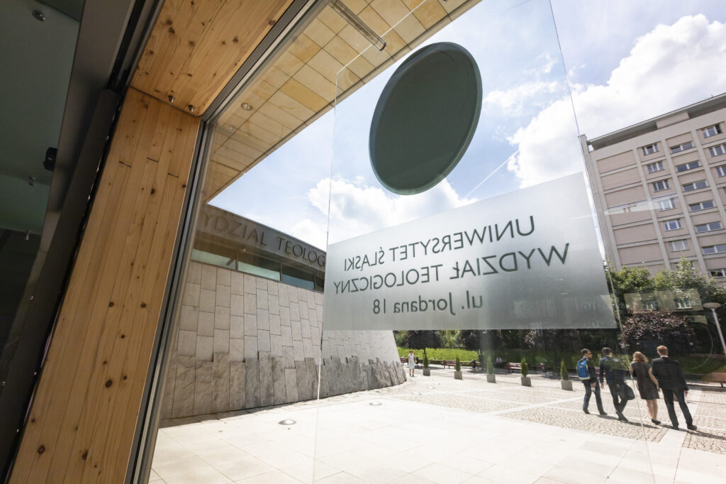 Faculty of Theology - Enterance - Inside view